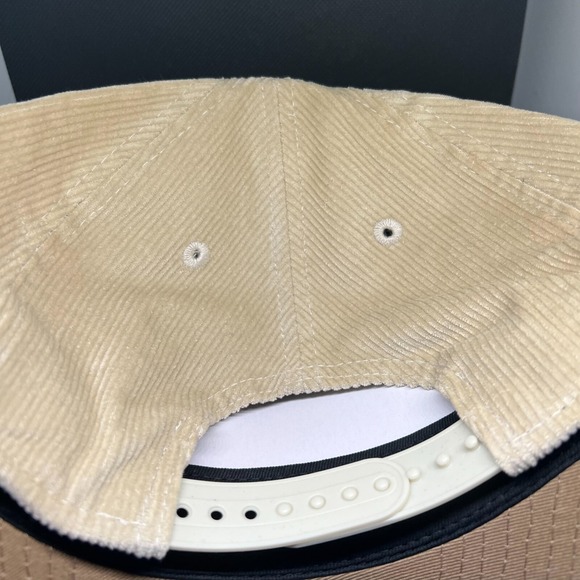 New Era 9FORTY A-Frame Los Angeles Lakers Corduroy Snapback Hat Tan 14132491 - Picture 3 of 5